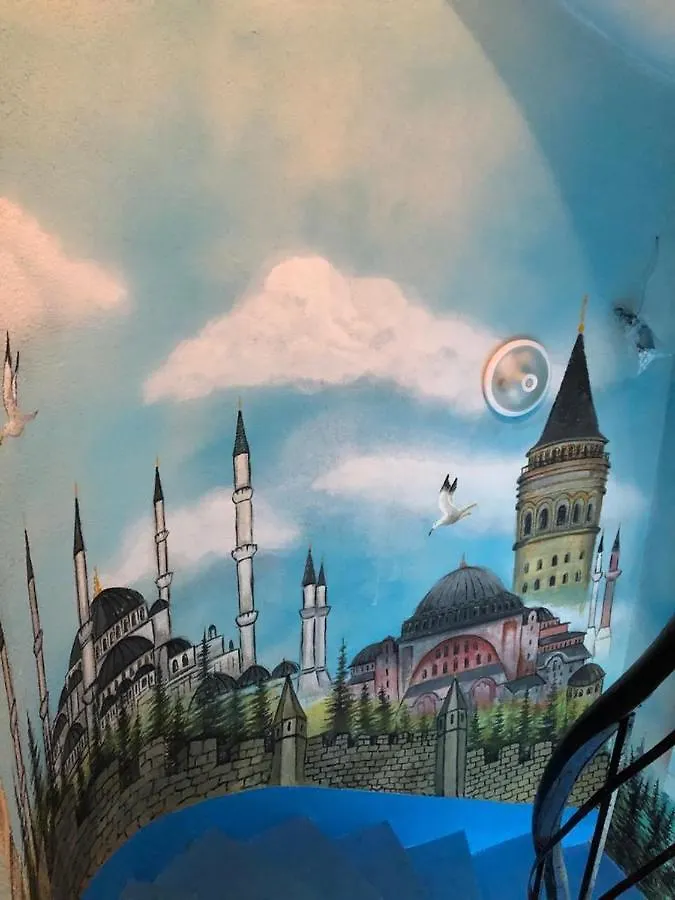 La Pera Suites Istanbul 3*,
