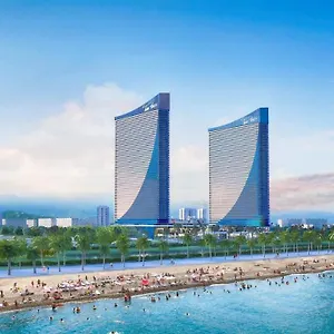 فندق Orbi City باتومي