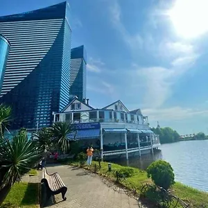 شقة فندقية Orbi - Seaside باتومي