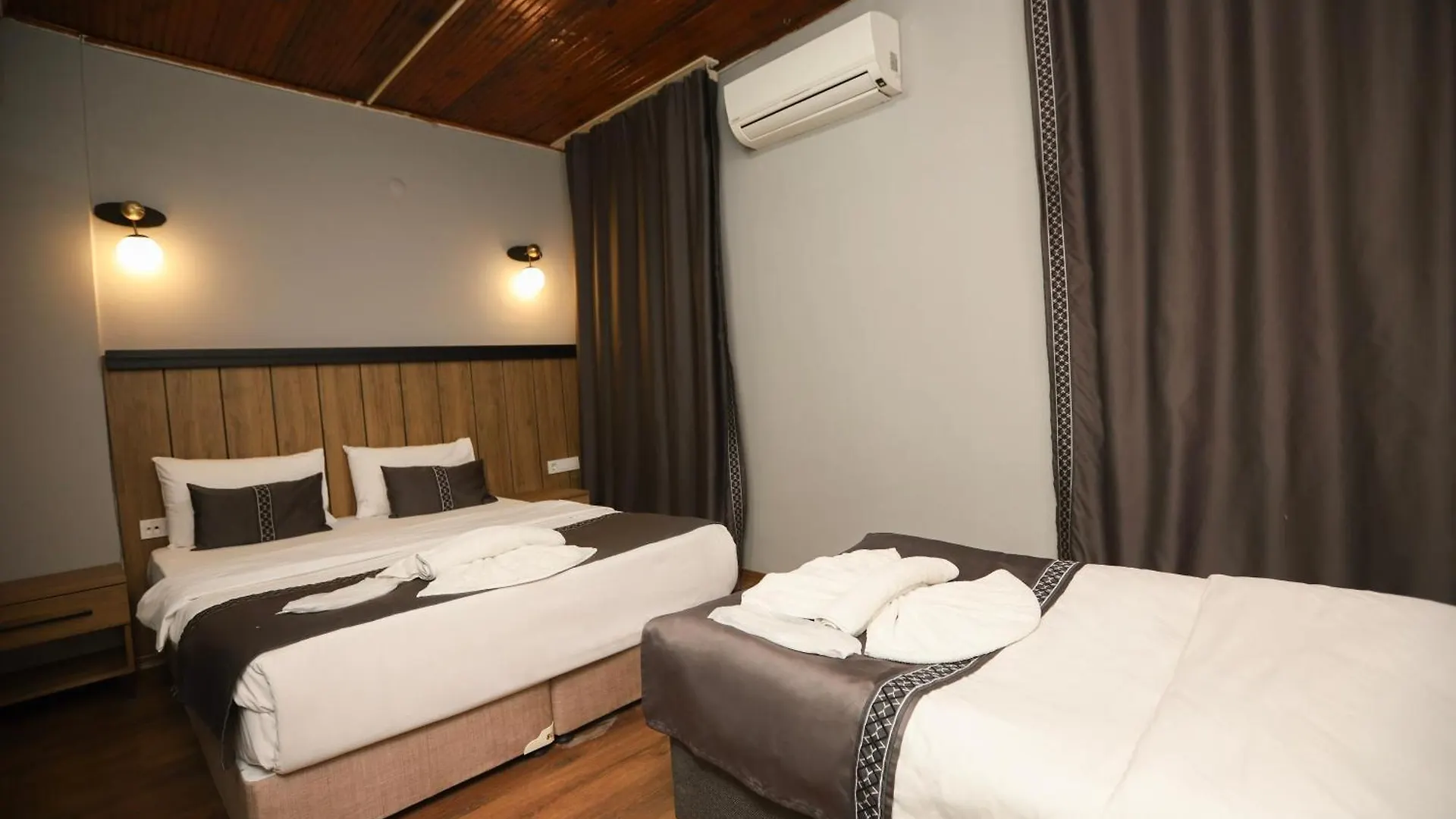 La Pera Suites Istanbul Hotel