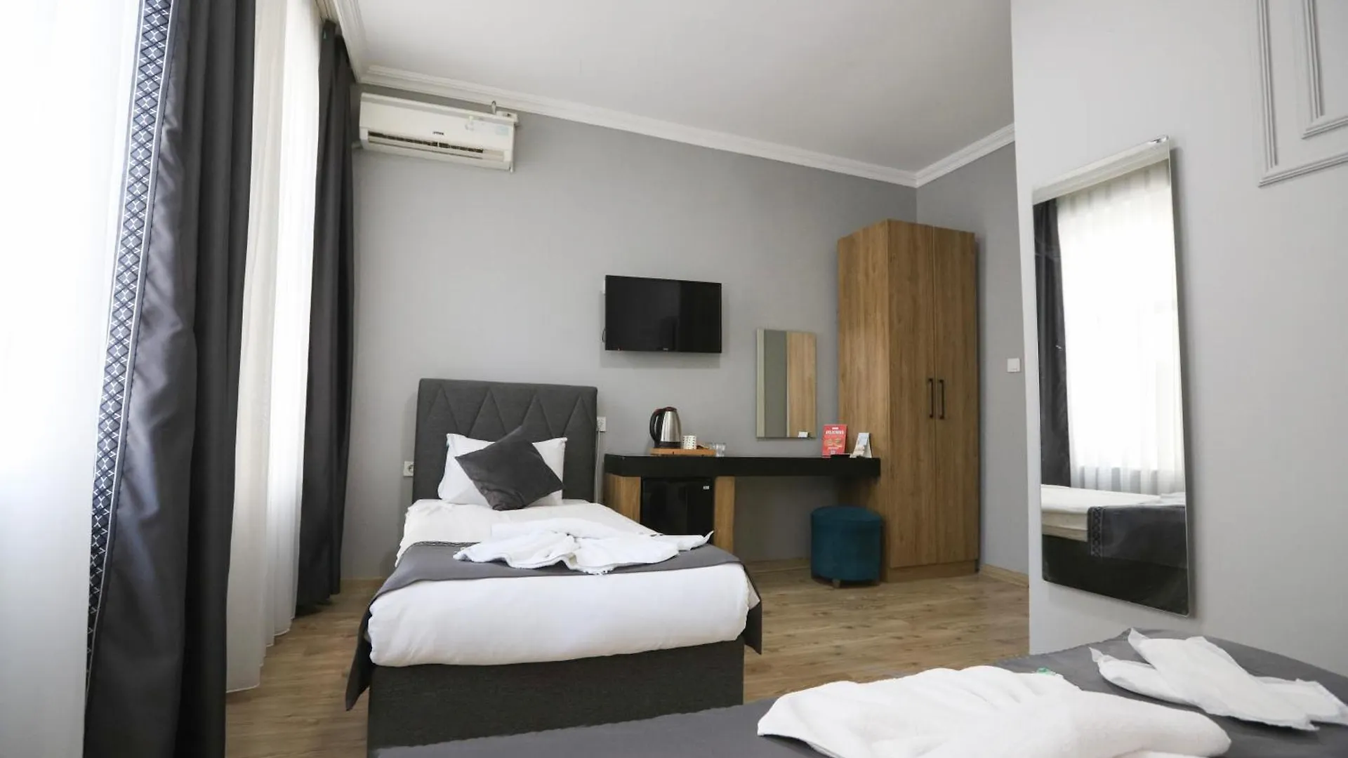 Hotel La Pera Suites Istanbul